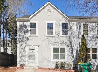 6647 Meadow Green Cir, Peachtree Corners, GA 30092