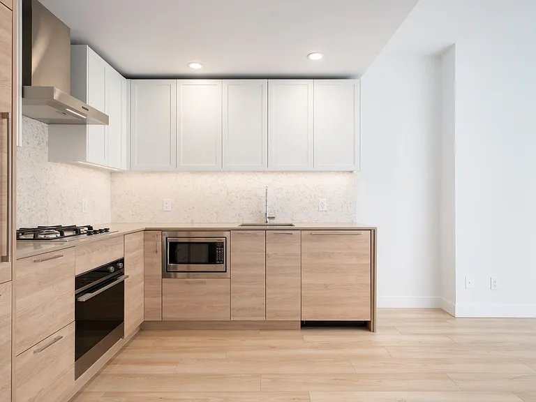 2381 Beta Ave #2102 — Photo 6