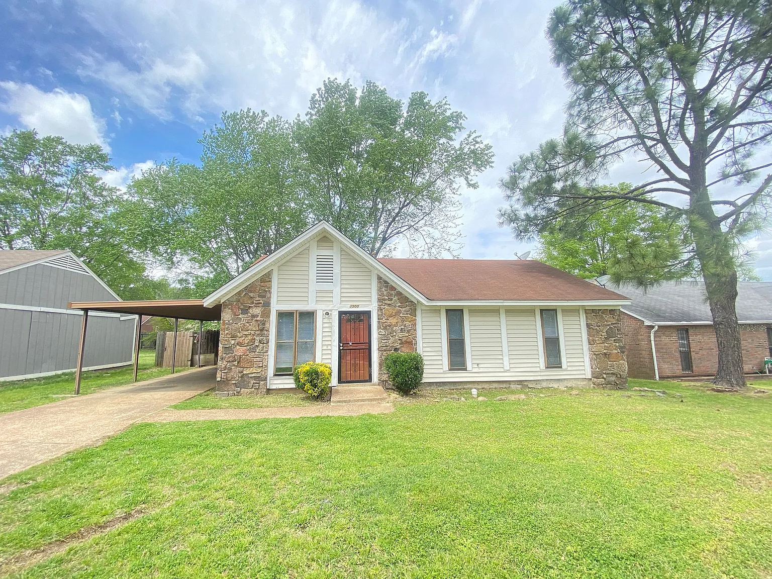 3500 Dawnridge Dr — Photo 1