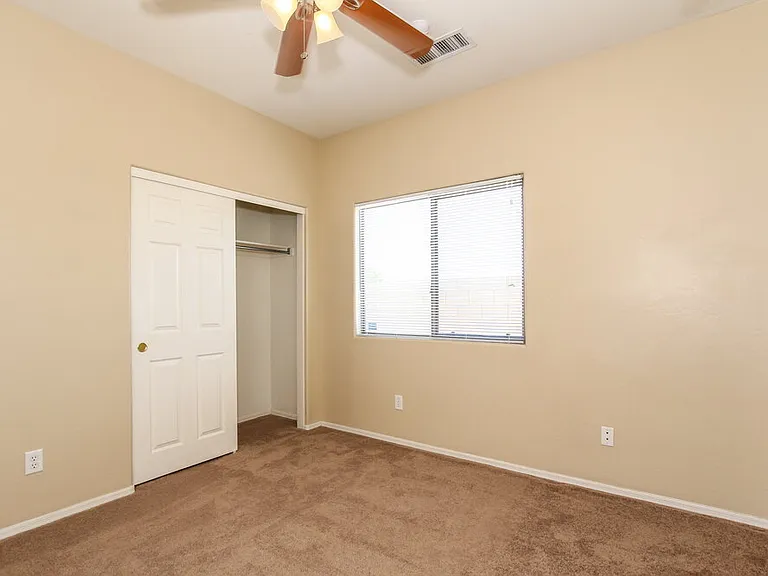 5245 W Bowker St — Photo 9