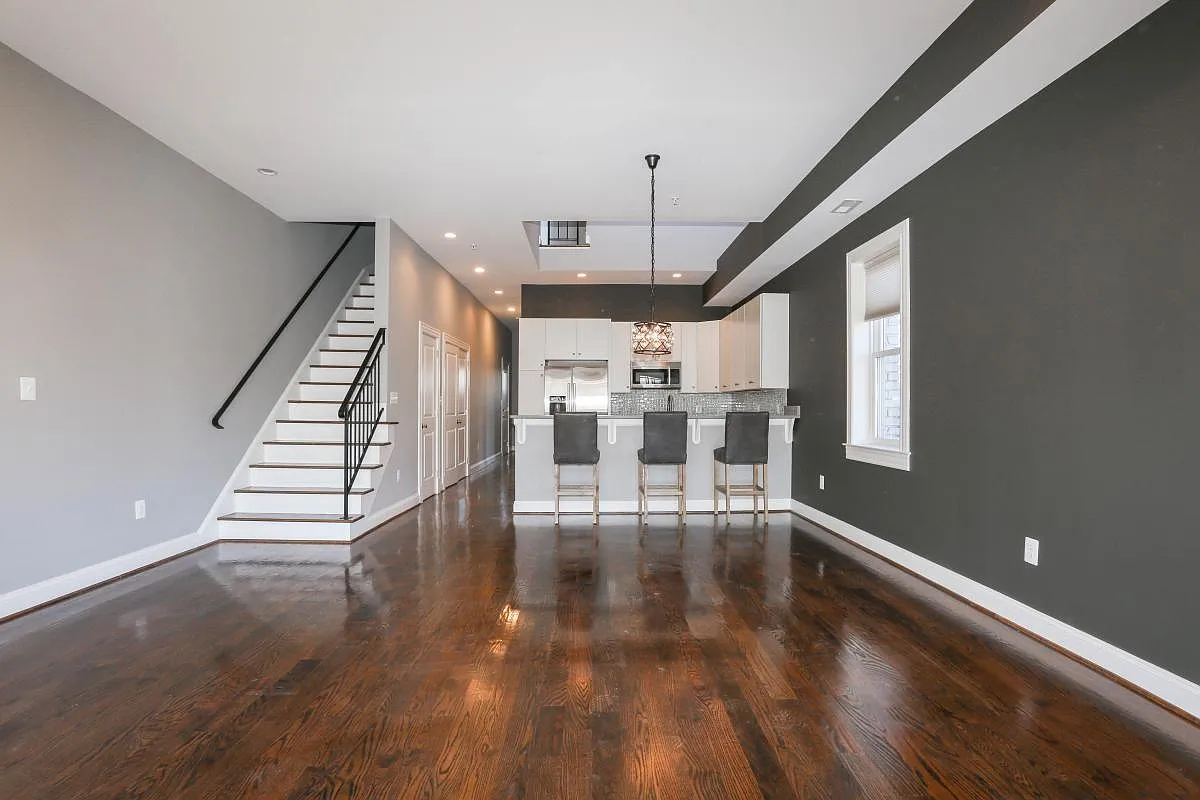 Building Photo - 2714 Ontario Rd NW #6