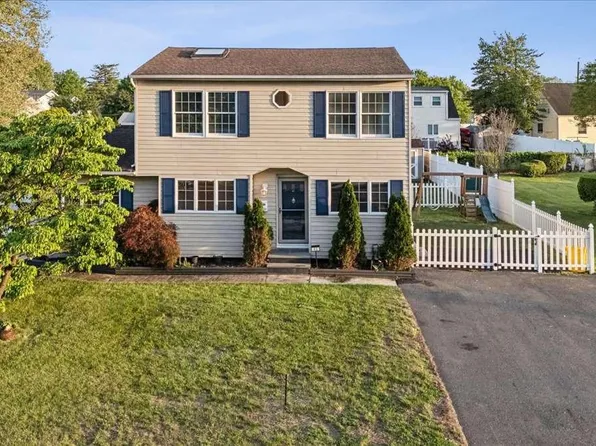 93 Elton Ave, Hamilton, NJ 08620
