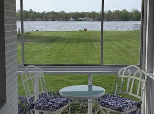 734 Lakeview Dr, Lake Odessa, MI 48849