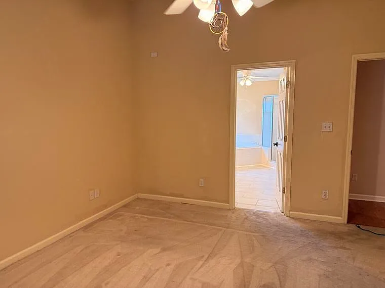 8520 Hannary Cir — Photo 9