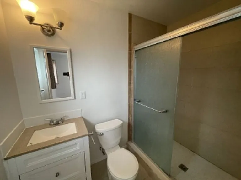 1349 Taft St — Photo 12