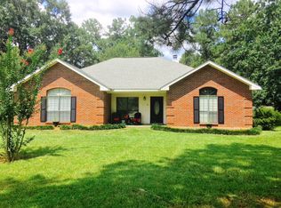90 Audubon Pl, Picayune, MS 39466
