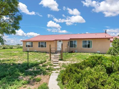 113 Willow Lake Rd E, McIntosh, NM, 87032