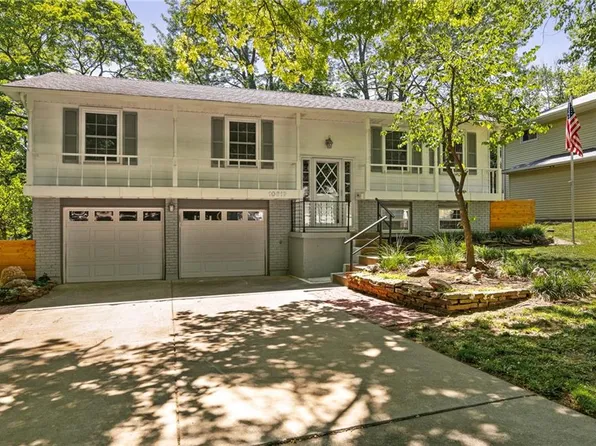 10612 Walrond Ave, Kansas City, MO 64137