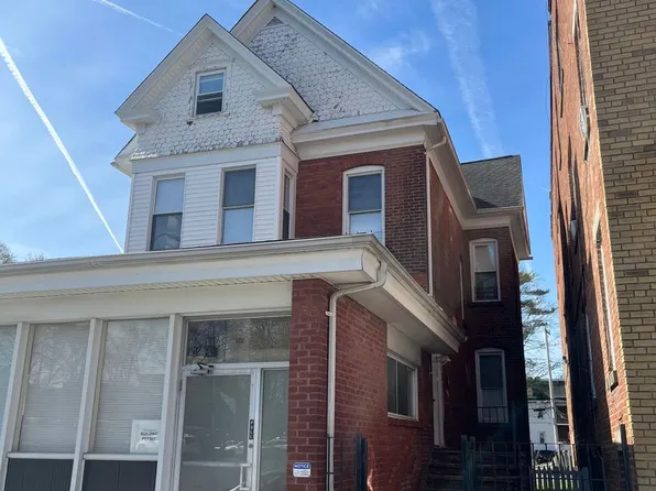 122 Cannon St, Poughkeepsie, NY 12601