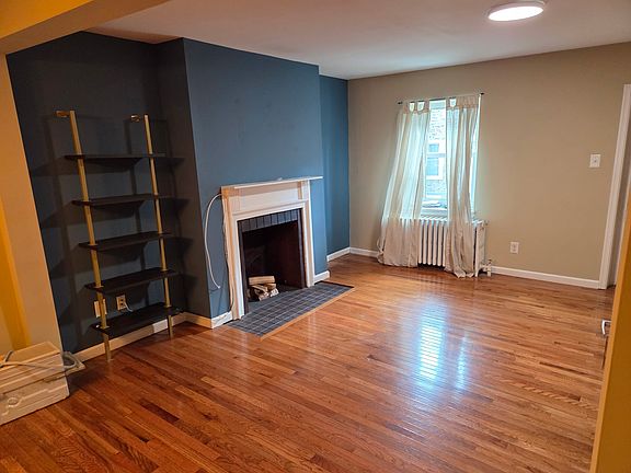 5th image of 4737 Umbria St