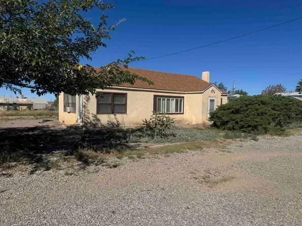 1023 16th St E, Alamogordo, NM 88310