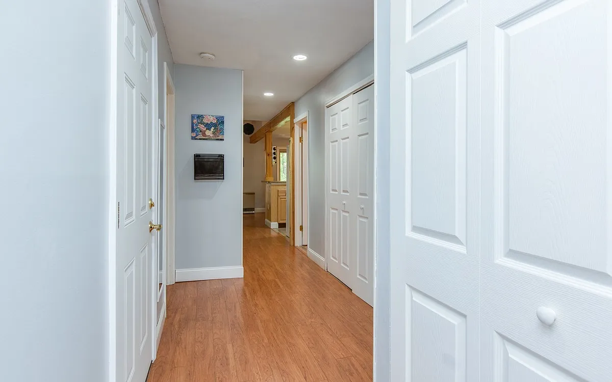 Building Photo - 111 Coburn Woods #196
