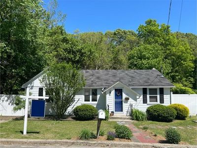 2 State Park Ave, Warwick, RI, 02886