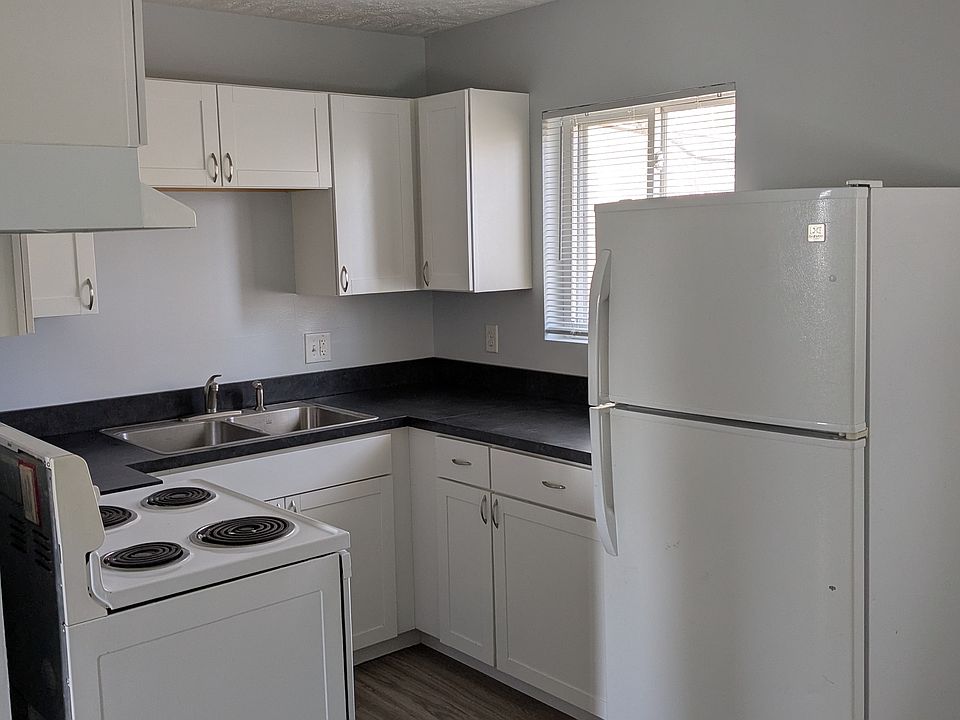 1st image of 304 W 19th Ave