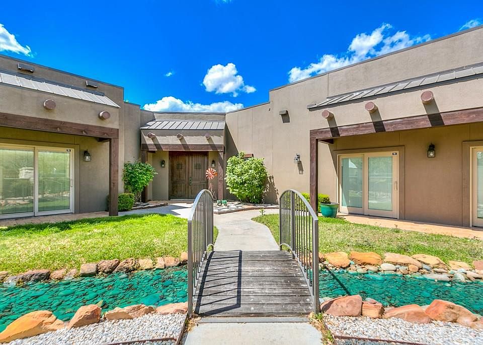 1st image of 2061 Beaty Rd