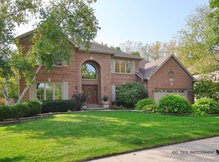 2605 Clara Ave, Aurora, IL 60502