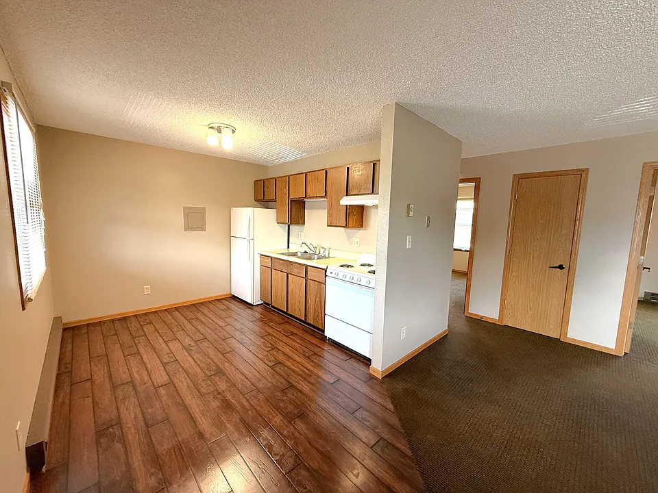 3207 Eldorado Blvd #6