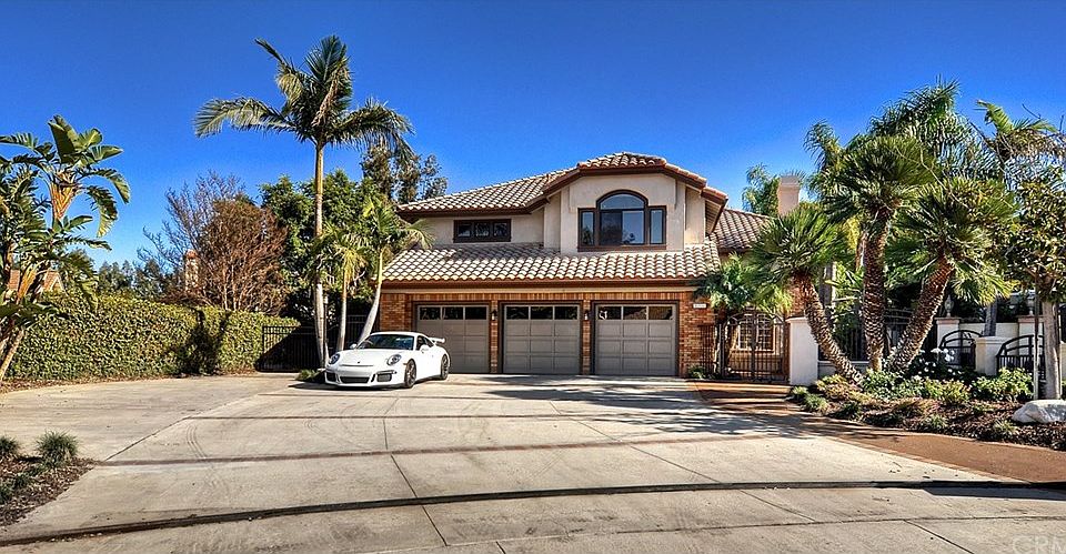 2nd image of 8206 E San Luis Dr