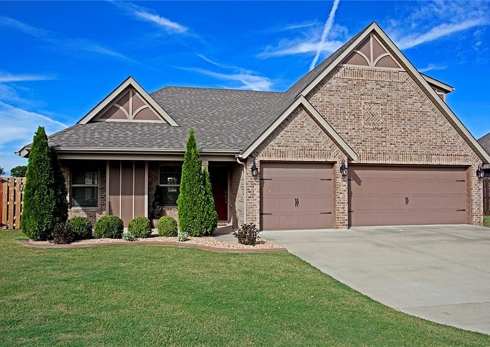 1st image of 4305 SW Slate Ln