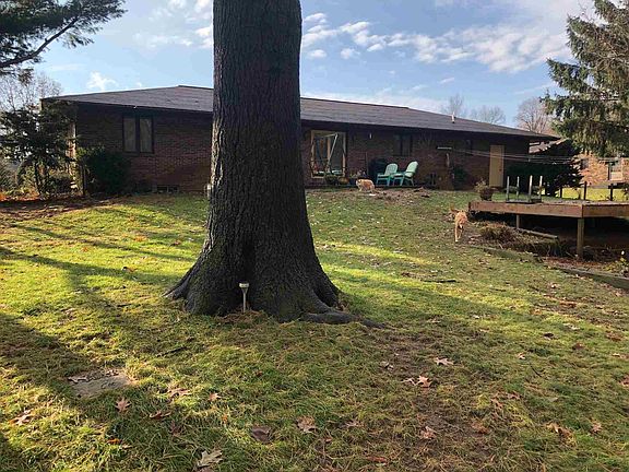 2nd image of 58177 Wayne Ln