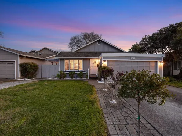 1083 Camino Coronado, Rohnert Park, CA 94928