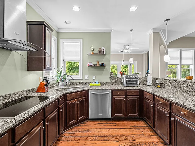 110 Foggy River Way — Photo 34