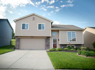 11720 Newport Ave, Omaha, NE 68164