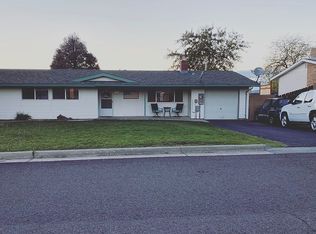 10230 Wright Ave, Klamath Falls, OR 97603