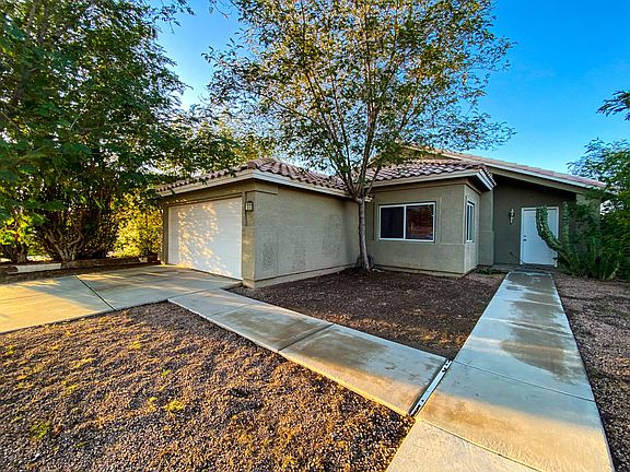 3rd image of 16022 W Desert Bloom St