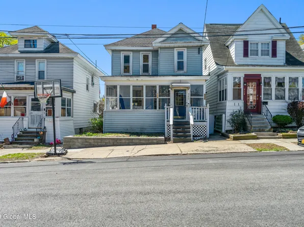 710 2nd Street, Watervliet, NY 12189