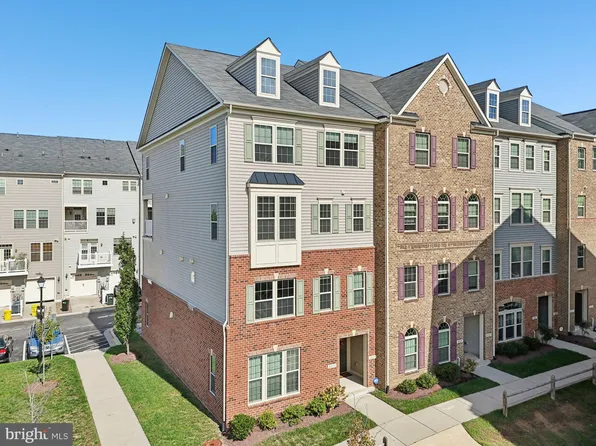 8031 Orchard Grove Rd, Odenton, MD 21113