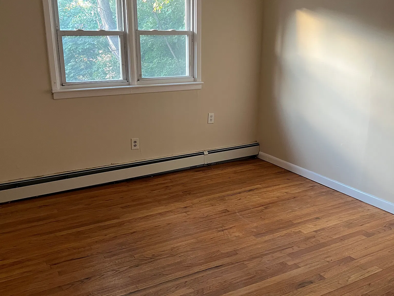 2 bed, 11111 sqft, $2,200 — Photo 4