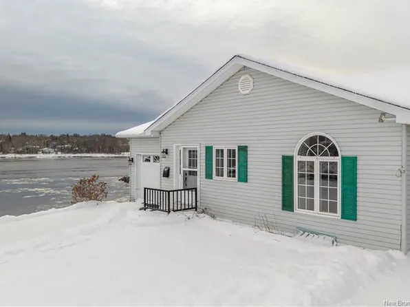 61 Prince William St #H, Saint Stephen, NB E3L 1S5