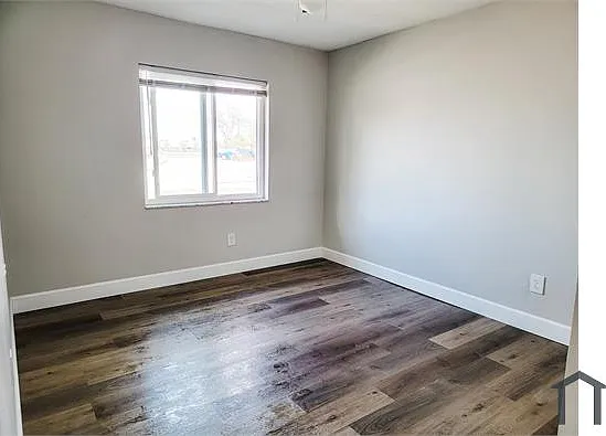 5744 Gallatin Ln — Photo 1