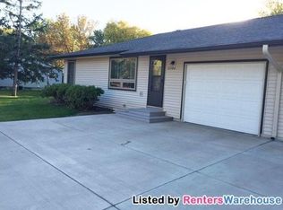 13592 Poppy St NW, Andover, MN 55304