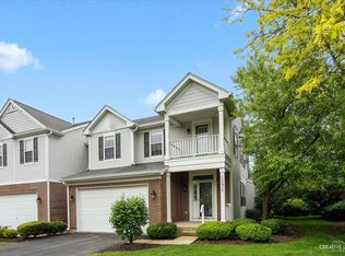 2676 Lorraine Cir, Geneva, IL 60134