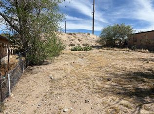 1224 Stone St NE, Albuquerque, NM 87102