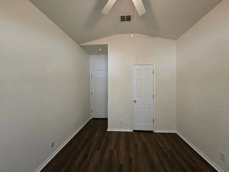 345 Placid Mdw — Photo 24