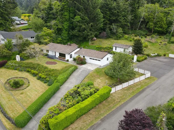 1338 D St, Coos Bay, OR 97420