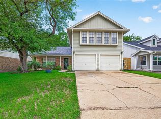 10414 Green Valley Ln, Houston, TX 77064