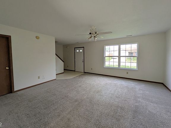 3rd image of 1685 Thresher Dr