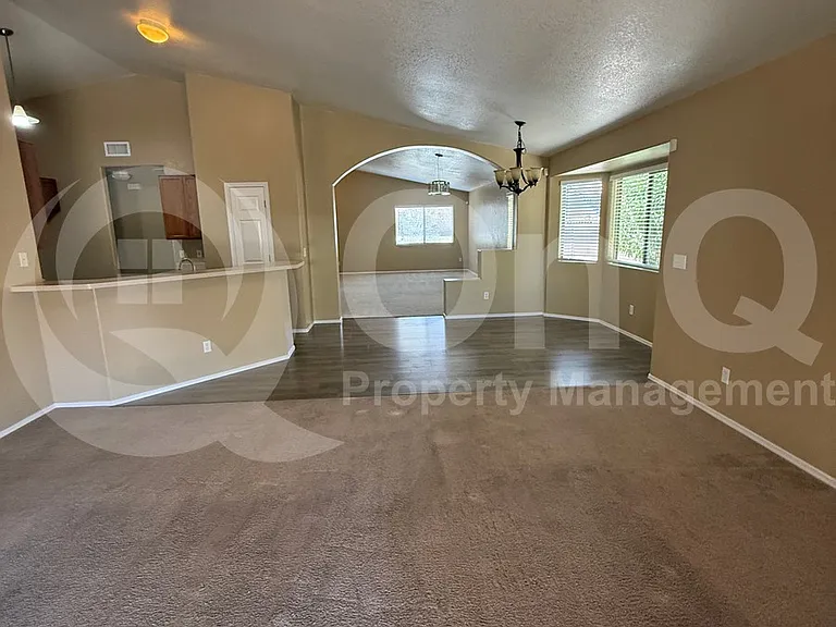 3343 S Sun Splash Dr — Photo 8