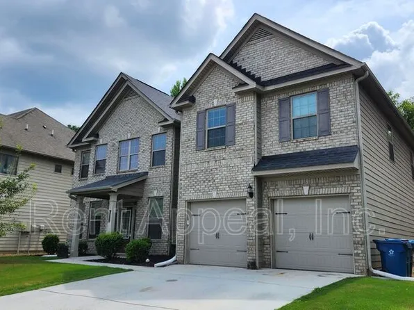3523 Woodshade Dr, Loganville, GA 30052