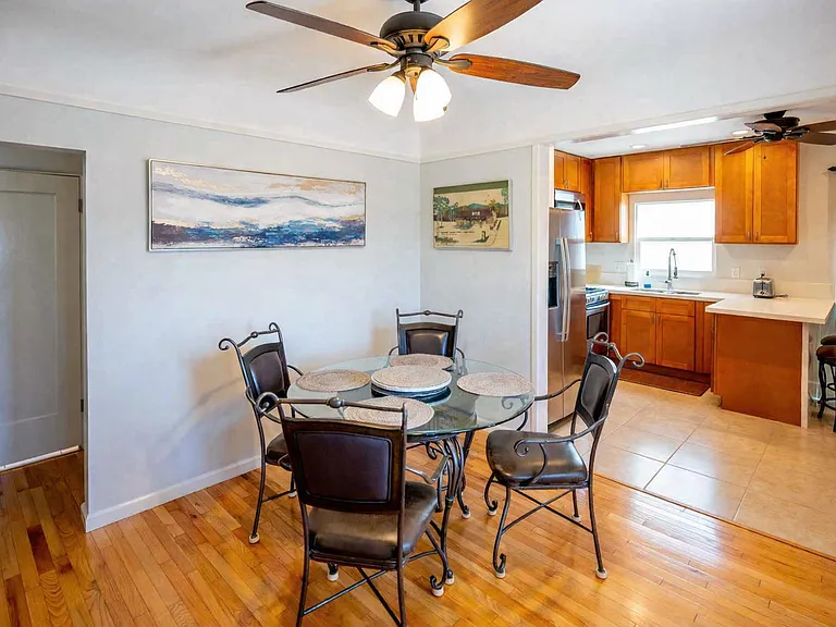 4629 Soria Dr — Photo 10