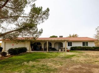 12404 Cypress Ave, Victorville, CA 92395