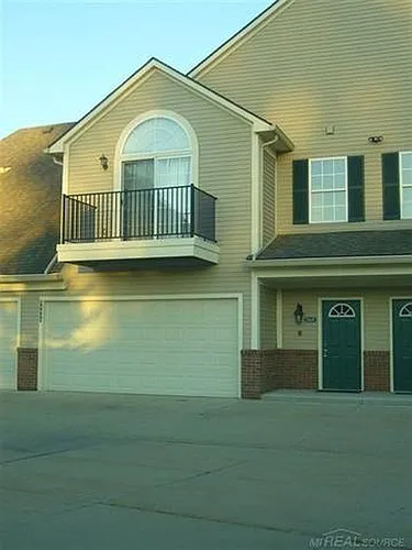 55439 Ambassador Ct Photo 1