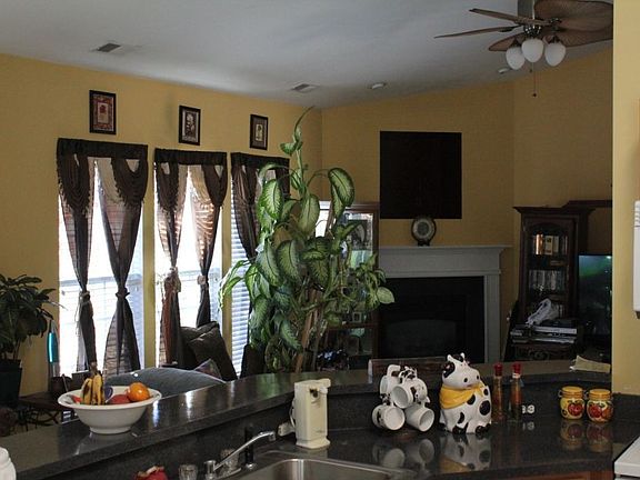 Great room with vaulted ceiling
