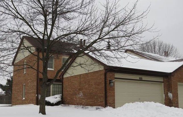2nd image of 1552 N Windsor Dr
