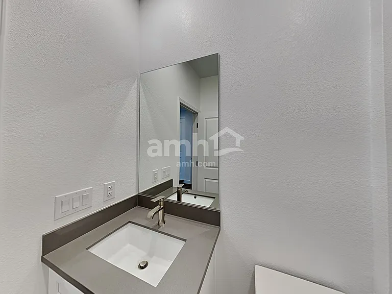 9124 Crocker Point Ct — Photo 14
