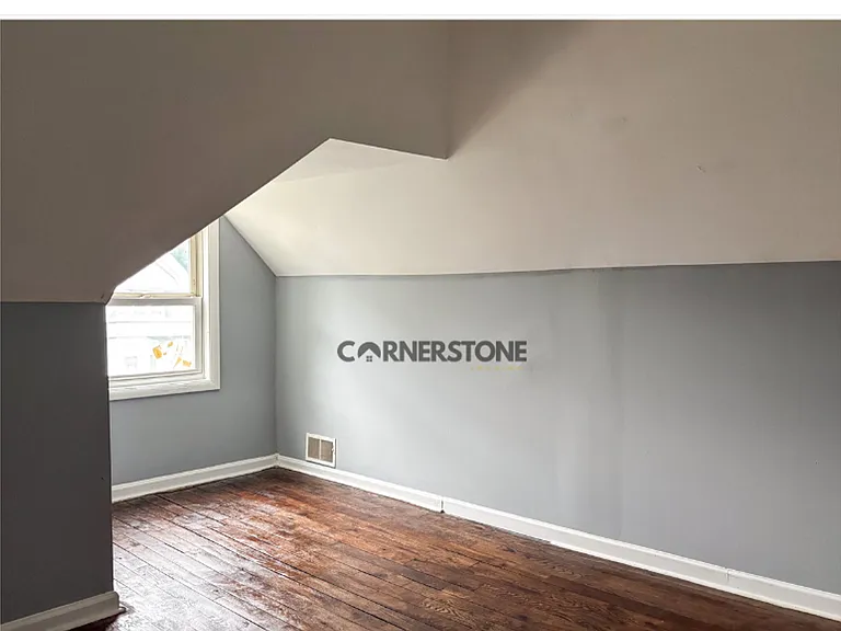 170 Greenwood Ave — Photo 4